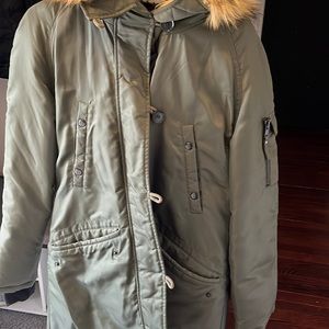 Womens 3/4 length puffer
